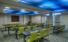 Holiday Inn Express And Suites Tempe Arizona